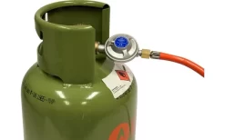 Cadac Druckminderer 50 Mbar Inkl. Schlauch