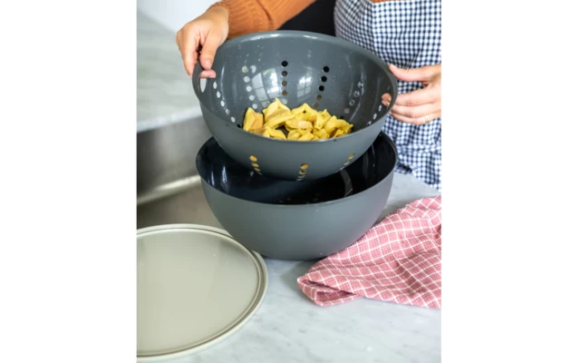 Koziol Sieb Palsby Abtropfsieb Desert Sand 1 Koziol Sieb Palsby Abtropfsieb Desert Sand