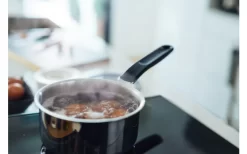 Fiskars Functional Form Stieltopf 1,5 Liter -Ausgewählte Campingausrüstungsgeschäfte 739886 4988033